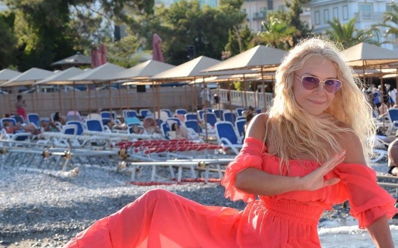 Mama lui Dan Bălan arată ca o adolescentă! Ludmila are 65 de ani, dar nu își arată deloc vârsta